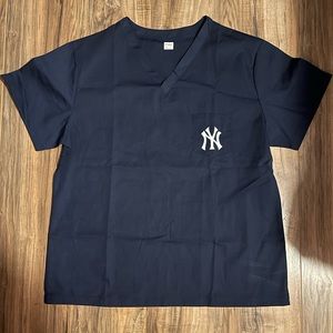 LIMITED EDITION NEW YORK YANKEES SCRUBS